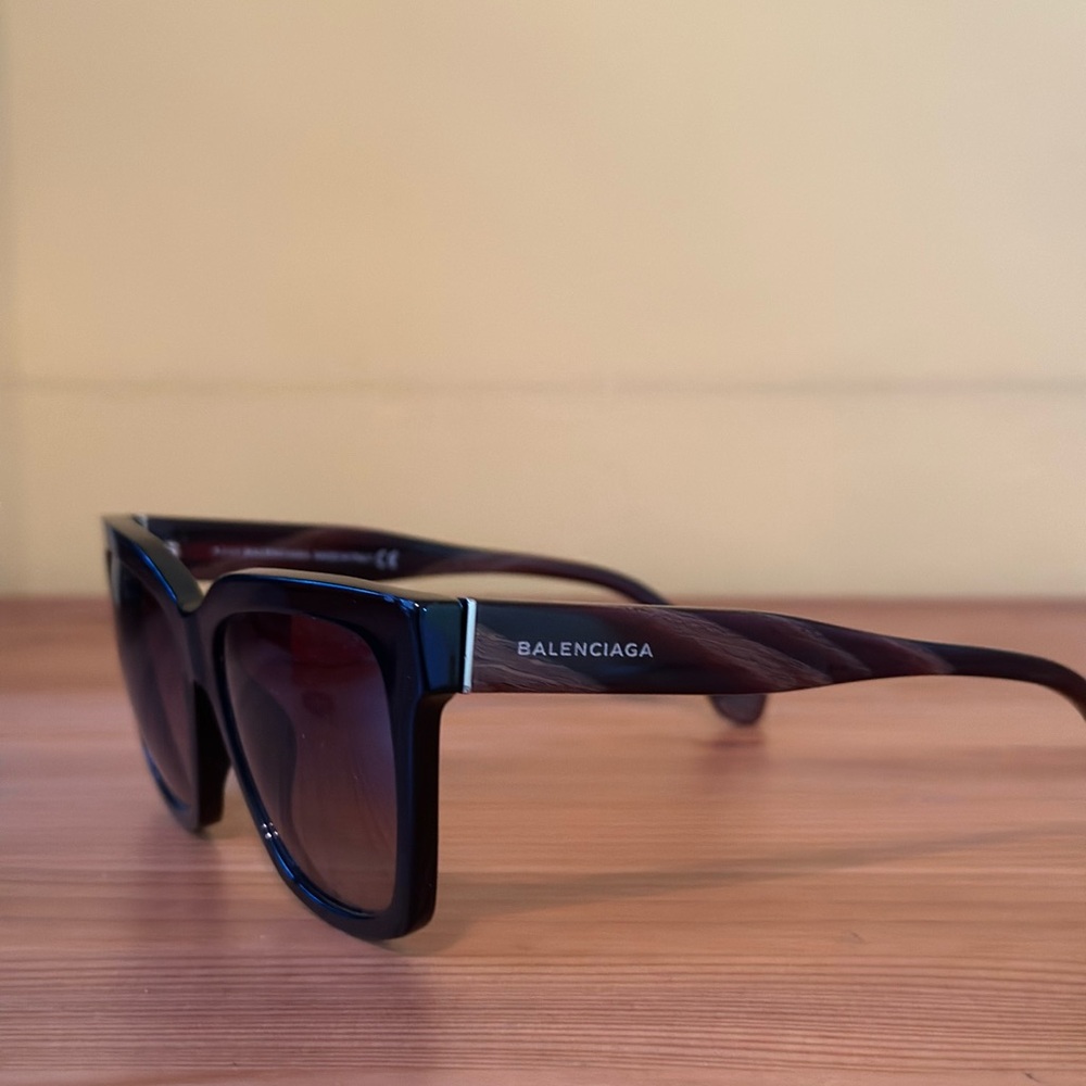 Balenciaga ba9801b sunglasses - Picture 2 of 7